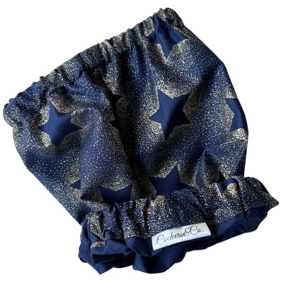 Paraorecchie-per-cani-in-cotone-polvere-di-stelle-blu-oro-dettaglio Paraorecchie natalizio in cotone - Polvere di stelle, Disponibile in 3 colori